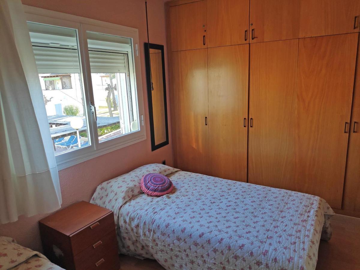 Apartamentos Estival 3000 La Pineda Eksteriør billede